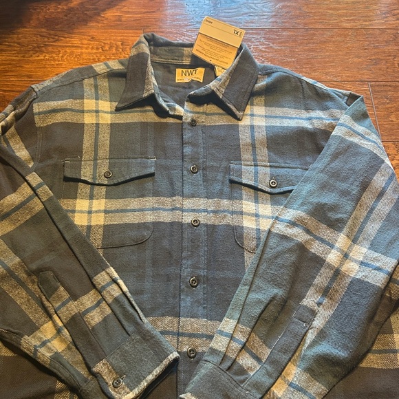 Northwest Territory Gray and Blue Plaid Button Down Shirt size XLarge NWT - Picture 7 of 7